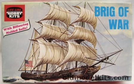 Life-Like Brig of War American Privateer (ex-Pyro), 09368 plastic model kit